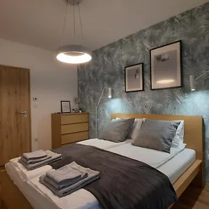Bpr Space Grey With Balcony Apartament Budapeszt