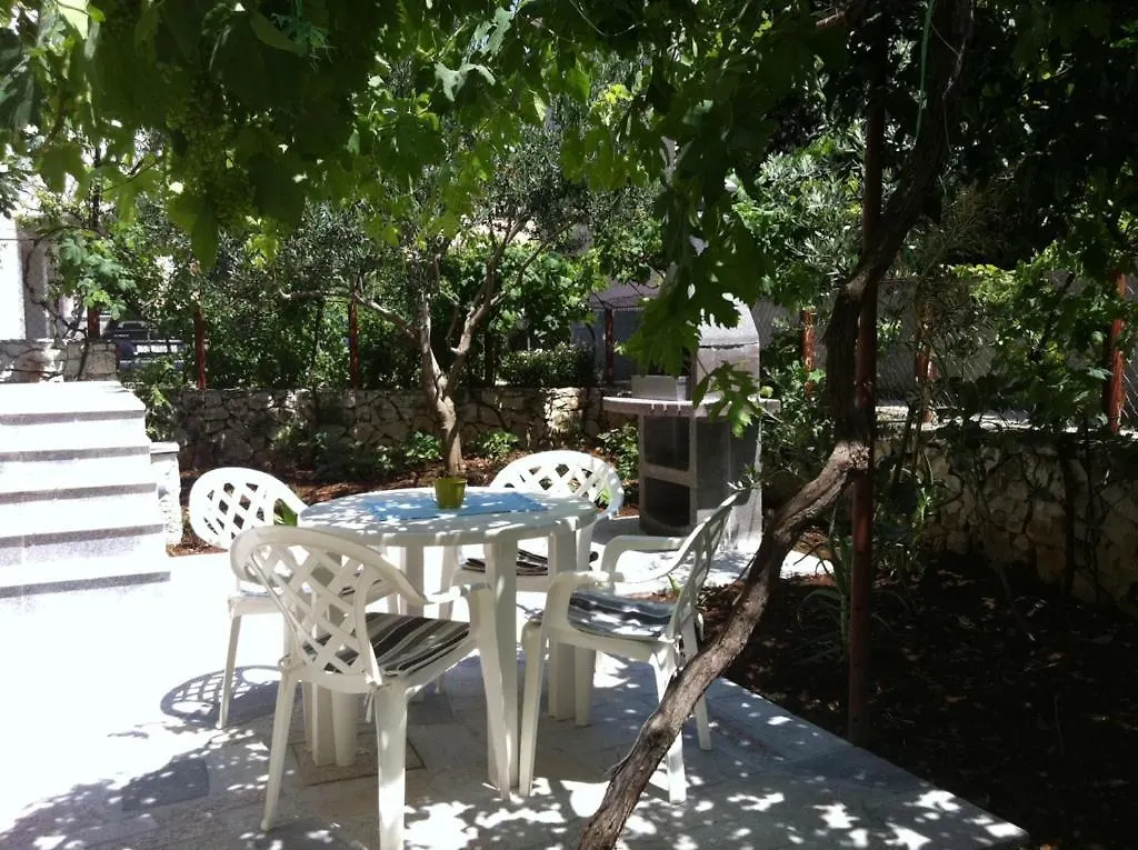 Apartments Vito Trogir